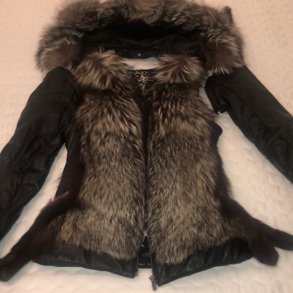 Fur vest - Picture 2 of 8